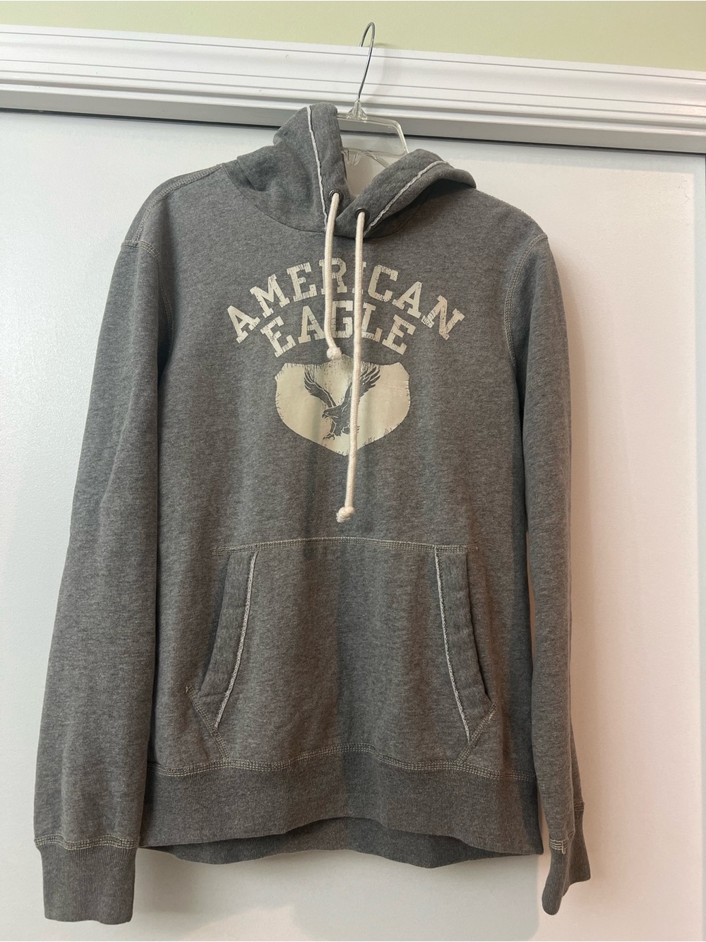 Men’s S American Eagle Outfitters Charcoal Gray Pullover Hoodie with Logo